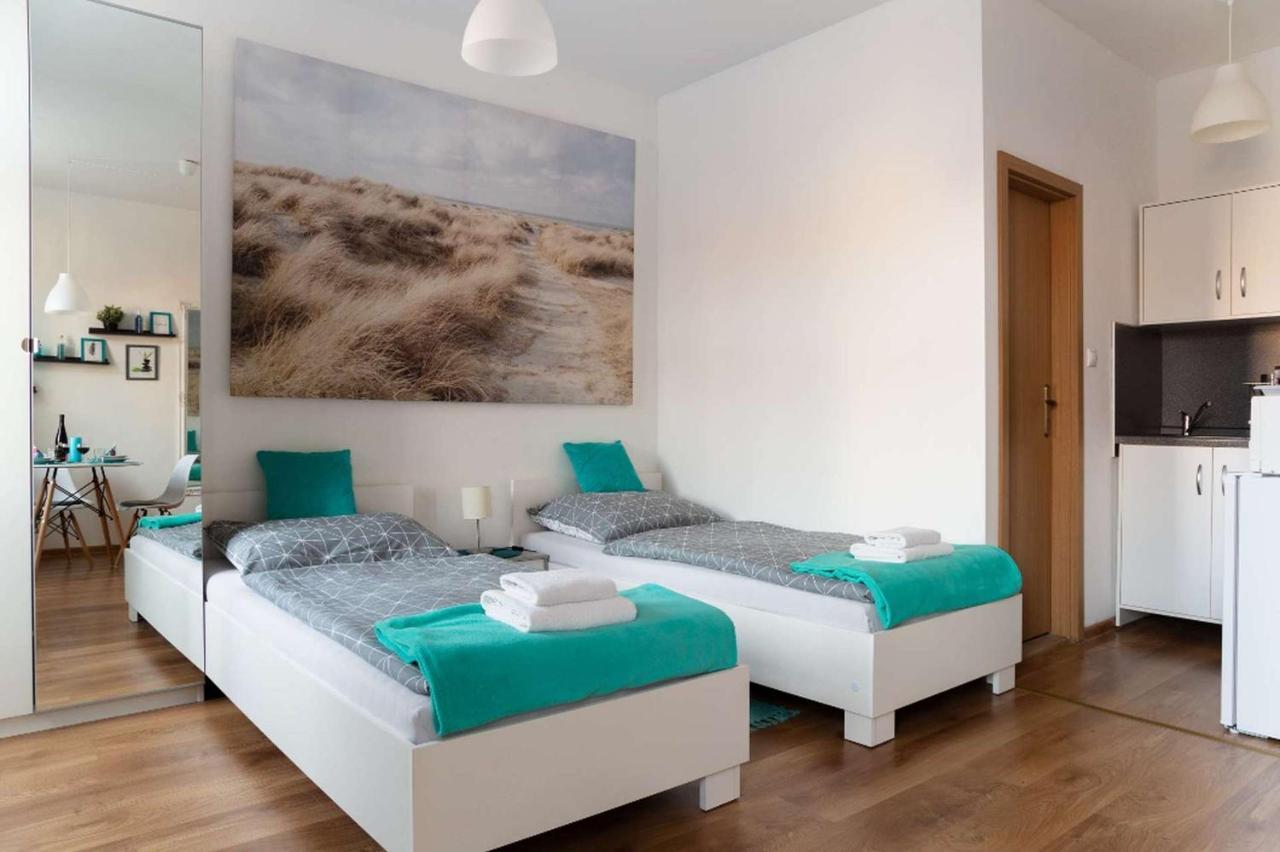 Jonas Apartments - Great Location Near Bratislava City Center Bagian luar foto